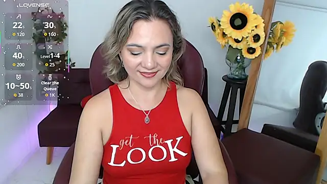 ana milf online show from July 28, 2026, 3:21 pm