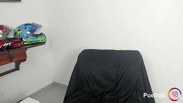 Snapshot of Xander_Str0ng chatting on February 25, 2026, 11:42 am Xander Str0ng online show from February 25, 2026, 11:42 am