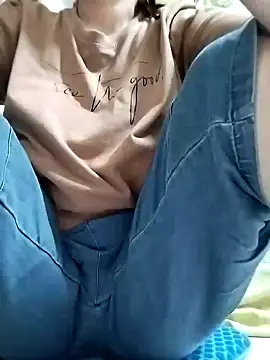 Mie610 online show from December 12, 2024, 11:47 pm