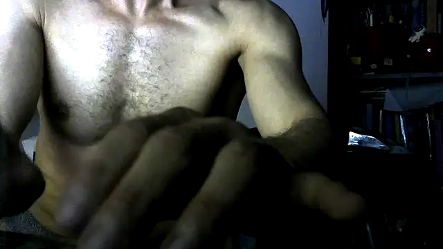 funguybr36 online show from April 19, 2026, 11:40 pm