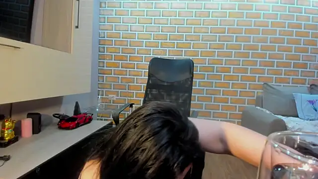 hottitsAnna online show from March 31, 2026, 3:01 pm