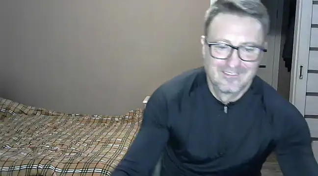 HarrySnake online show from December 12, 2024, 2:11 pm