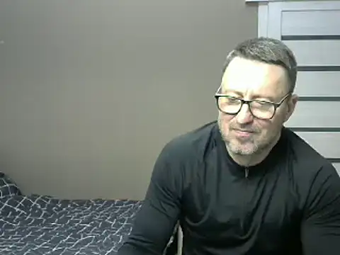 HarrySnake online show from February 14, 2025, 6:19 pm