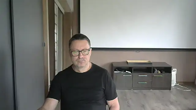 HarrySnake online show from October 2, 2025, 8:10 am