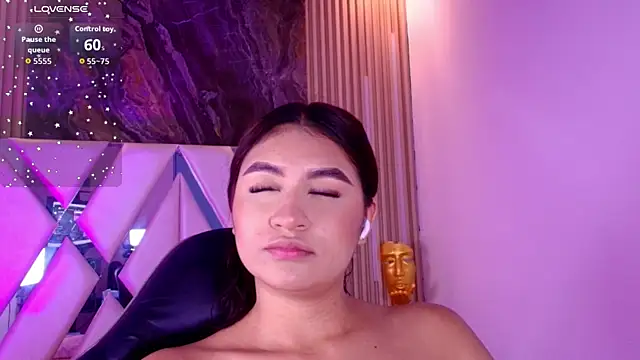 Zayda 1 online show from February 10, 2026, 12:09 pm