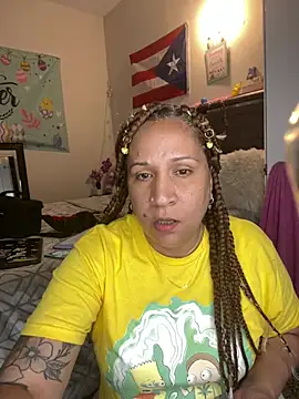 Snapshot of ladycreamypr2 chatting on April 6, 2026, 12:08 am ladycreamypr2 online show from April 6, 2026, 12:08 am