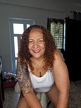 Snapshot of ladycreamypr2 chatting on April 17, 2026, 3:04 pm ladycreamypr2 online show from April 17, 2026, 3:04 pm