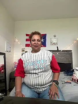Snapshot of ladycreamypr2 chatting on April 28, 2026, 10:53 am ladycreamypr2 online show from April 28, 2026, 10:53 am