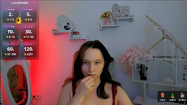 Snapshot of Ketrin_n_ chatting on February 26, 2025, 12:47 pm Ketrin n online show from February 26, 2025, 12:47 pm