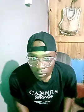 Snapshot of 199Gif chatting on November 18, 2025, 12:42 pm 199Gif online show from November 18, 2025, 12:42 pm