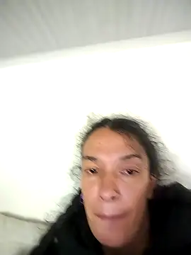 rebekka simpson online show from November 28, 2025, 7:27 pm