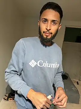 Snapshot of Mdbeveryda chatting on November 10, 2025, 11:04 pm Mdbeveryda online show from November 10, 2025, 11:04 pm