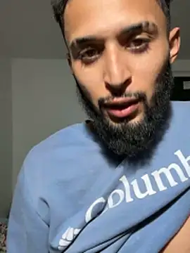 Snapshot of Mdbeveryda chatting on November 12, 2025, 11:36 pm Mdbeveryda online show from November 12, 2025, 11:36 pm