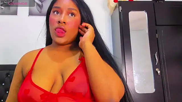 kriixtybrown online show from May 19, 2026, 9:32 pm