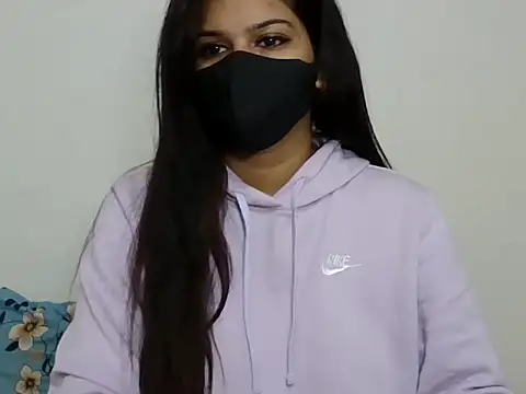 Snapshot of sparkling_queen chatting on December 12, 2024, 7:52 am sparkling queen online show from December 12, 2024, 7:52 am