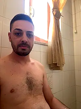 Snapshot of iltoscano95 chatting on October 4, 2025, 12:03 pm iltoscano95 online show from October 4, 2025, 12:03 pm