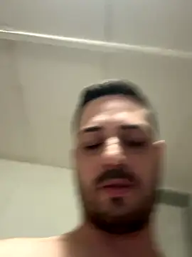 Snapshot of iltoscano95 chatting on October 10, 2025, 6:40 pm iltoscano95 online show from October 10, 2025, 6:40 pm