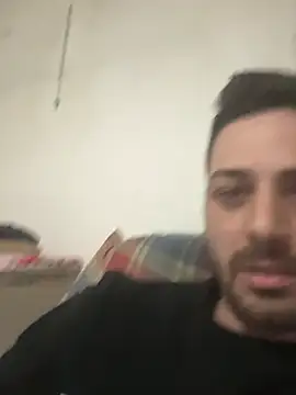 Snapshot of iltoscano95 chatting on April 9, 2026, 7:08 pm iltoscano95 online show from April 9, 2026, 7:08 pm