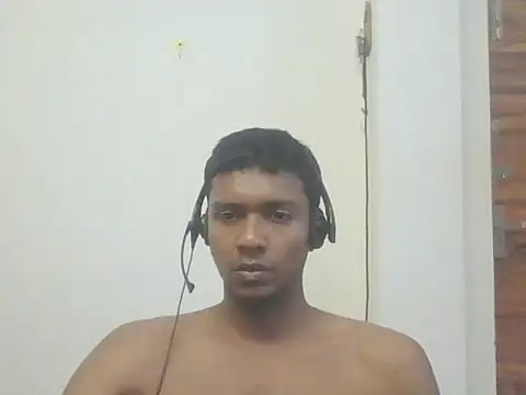 Snapshot of Mishhala chatting on February 2, 2026, 5:44 pm Mishhala online show from February 2, 2026, 5:44 pm