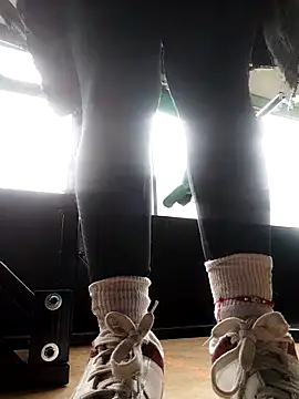 Snapshot of EmaGw chatting on February 16, 2026, 8:16 pm EmaGw online show from February 16, 2026, 8:16 pm