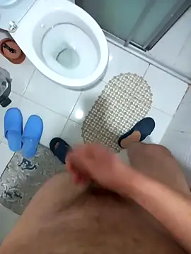 Snapshot of Kaptonko chatting on December 18, 2024, 1:02 pm Kaptonko online show from December 18, 2024, 1:02 pm