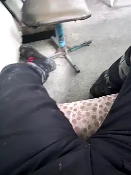 Snapshot of Kaptonko chatting on January 14, 2025, 12:14 pm Kaptonko online show from January 14, 2025, 12:14 pm