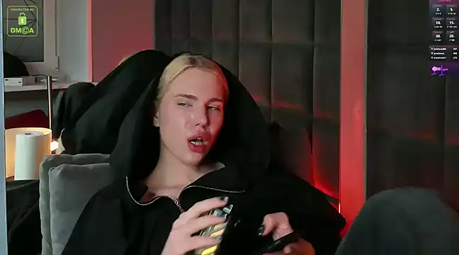 Snapshot of DanielPaige_ chatting on December 28, 2024, 7:43 pm DanielPaige online show from December 28, 2024, 7:43 pm