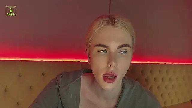 Snapshot of DanielPaige_ chatting on February 10, 2025, 3:32 pm DanielPaige online show from February 10, 2025, 3:32 pm