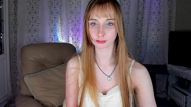 AprilHilll online show from December 30, 2024, 11:06 pm