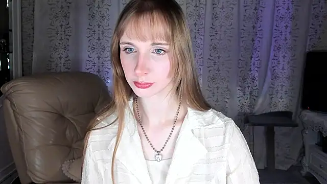 AprilHilll online show from March 13, 2025, 12:59 am