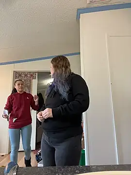 Snapshot of velvetta_ chatting on November 27, 2025, 7:49 pm velvetta online show from November 27, 2025, 7:49 pm