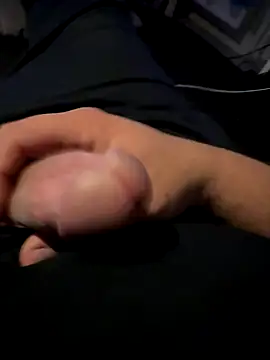 Snapshot of Sebastian24589 chatting on November 24, 2025, 3:23 pm Sebastian24589 online show from November 24, 2025, 3:23 pm