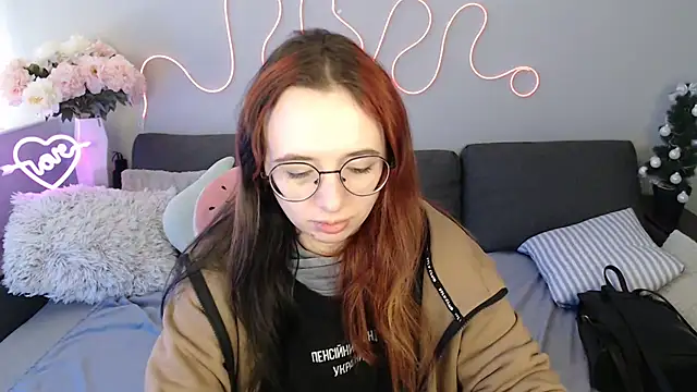 Snapshot of Mini_Diva chatting on February 1, 2026, 9:08 am Mini Diva online show from February 1, 2026, 9:08 am