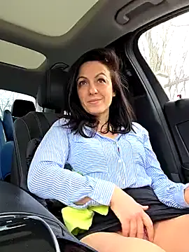 lovewildguy1 online show from March 18, 2025, 7:30 am