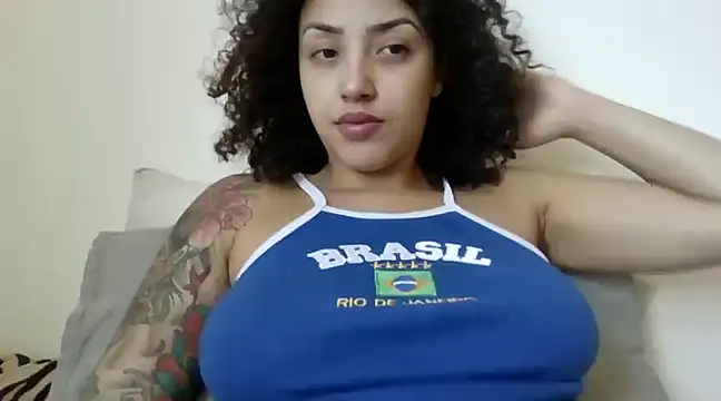 Snapshot of mineiraaprivacy chatting on February 24, 2025, 3:09 pm mineiraaprivacy online show from February 24, 2025, 3:09 pm