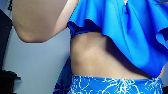 Snapshot of luly_pink chatting on March 21, 2026, 3:44 am luly pink online show from March 21, 2026, 3:44 am