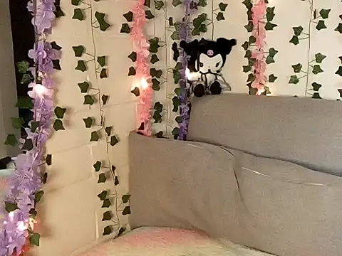 Snapshot of VictoireFeller chatting on January 7, 2025, 12:55 am VictoireFeller online show from January 7, 2025, 12:55 am