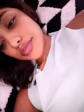 Snapshot of VictoireFeller chatting on September 24, 2025, 4:38 am VictoireFeller online show from September 24, 2025, 4:38 am