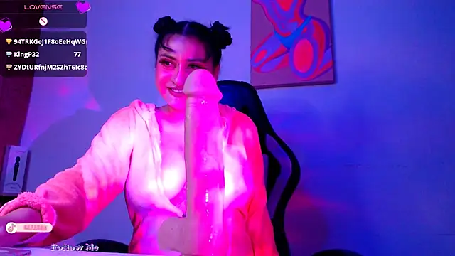 setzuna  online show from March 9, 2025, 7:15 pm