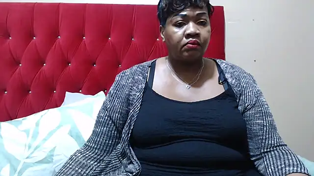 Snapshot of MIGHTYASSS chatting on October 4, 2025, 6:22 am MIGHTYASSS online show from October 4, 2025, 6:22 am