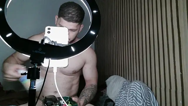 Snapshot of Dedel199 chatting on December 23, 2025, 11:08 am Dedel199 online show from December 23, 2025, 11:08 am