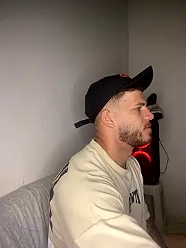 Snapshot of Dedel199 chatting on January 14, 2026, 1:28 pm Dedel199 online show from January 14, 2026, 1:28 pm