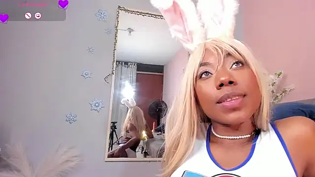 Snapshot of zaraadoll chatting on January 11, 2025, 4:36 pm zaraadoll online show from January 11, 2025, 4:36 pm