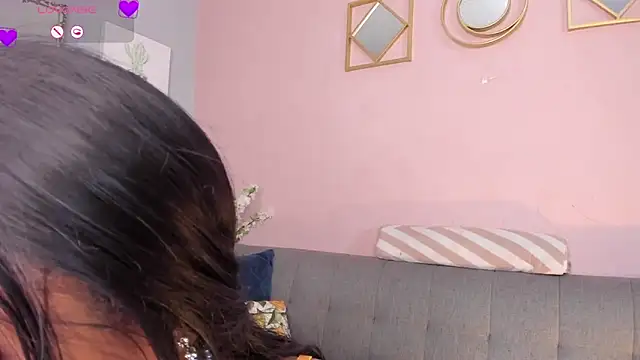 Snapshot of zaraadoll chatting on January 15, 2025, 1:20 pm zaraadoll online show from January 15, 2025, 1:20 pm