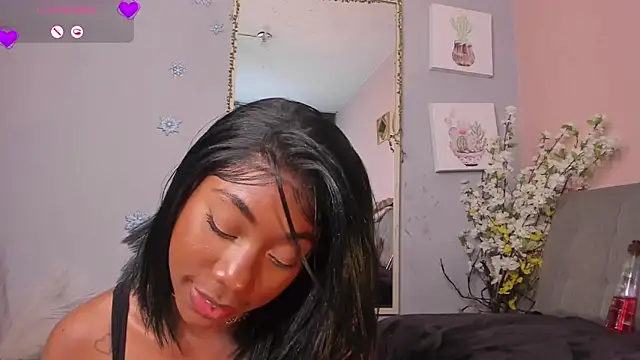 Snapshot of zaraadoll chatting on January 23, 2025, 4:04 pm zaraadoll online show from January 23, 2025, 4:04 pm