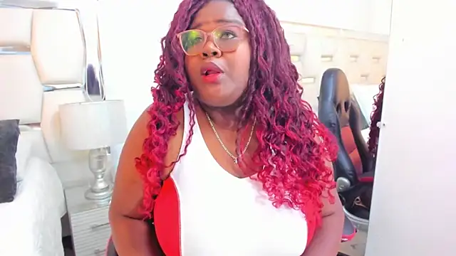 BritannyJhonsons online show from October 3, 2025, 8:50 pm