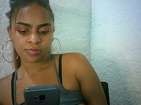 Snapshot of Bellabeltrann chatting on February 13, 2026, 2:46 pm Bellabeltrann online show from February 13, 2026, 2:46 pm