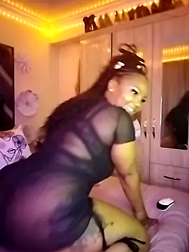 Spotty Coochie online show from February 21, 2025, 10:15 pm