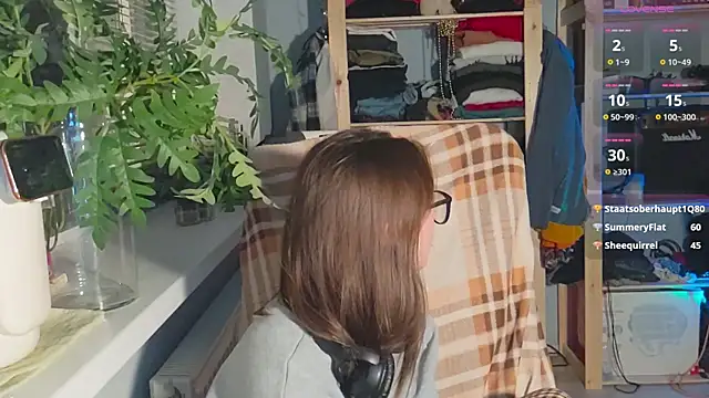 Snapshot of monlight__dana chatting on February 14, 2025, 5:36 pm monlight dana online show from February 14, 2025, 5:36 pm