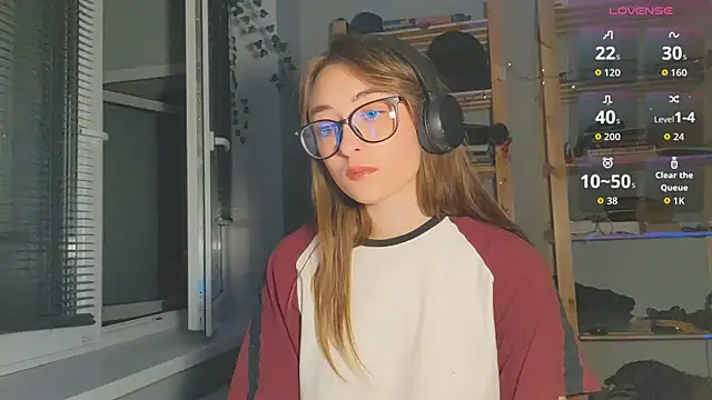 Snapshot of monlight__dana chatting on September 22, 2025, 9:28 pm monlight dana online show from September 22, 2025, 9:28 pm